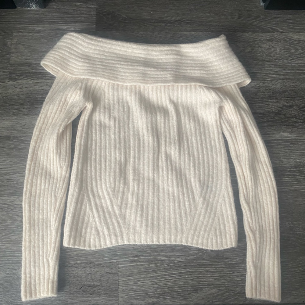 Off the shoulder sweater from banana republic in a size medium